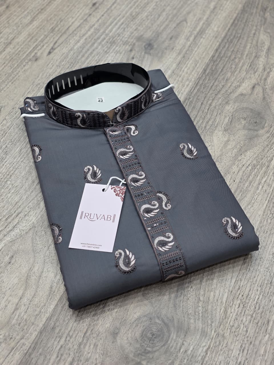 Swan Embroidered Kurta